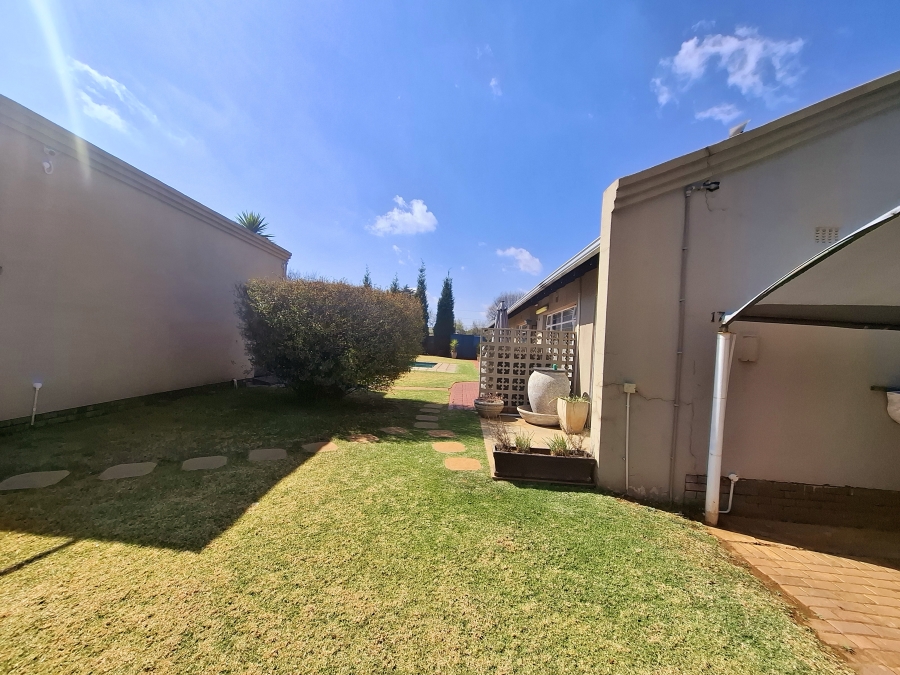 5 Bedroom Property for Sale in Dalpark Proper Gauteng