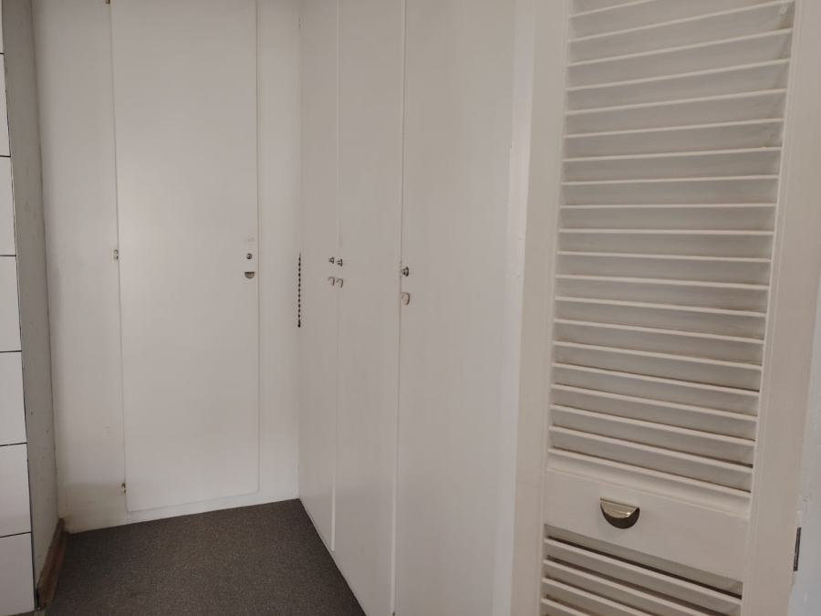 3 Bedroom Property for Sale in Vorna Valley Gauteng