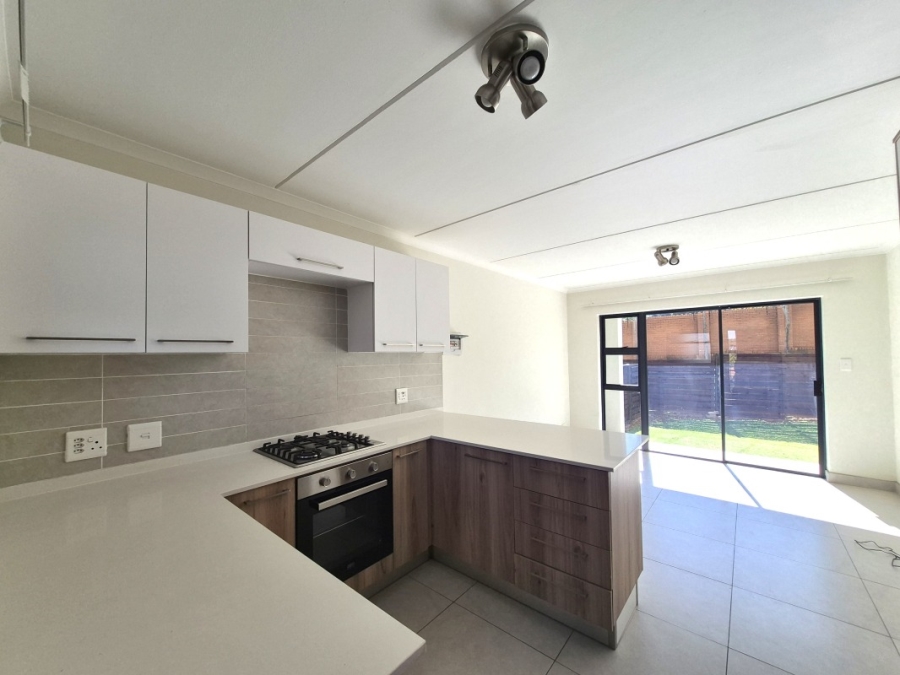 1 Bedroom Property for Sale in Modderfontein Gauteng