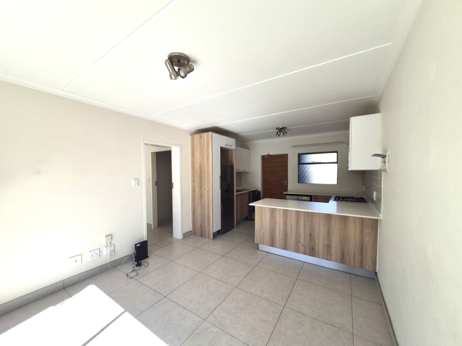 1 Bedroom Property for Sale in Modderfontein Gauteng