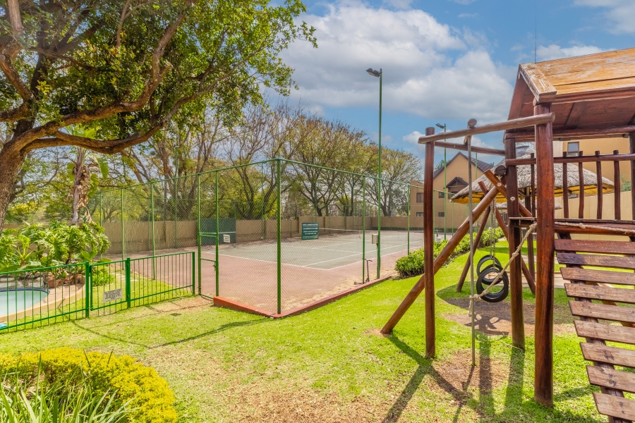 2 Bedroom Property for Sale in Douglasdale Gauteng