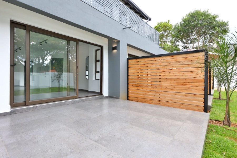To Let 1 Bedroom Property for Rent in Blairgowrie Gauteng