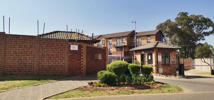 2 Bedroom Property for Sale in Kibler Park Gauteng