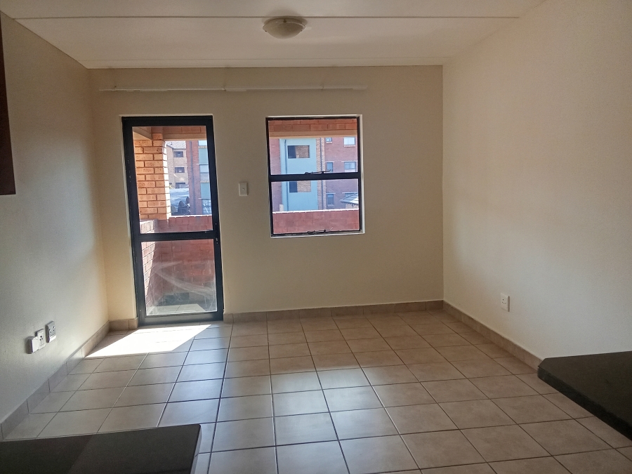2 Bedroom Property for Sale in Kibler Park Gauteng