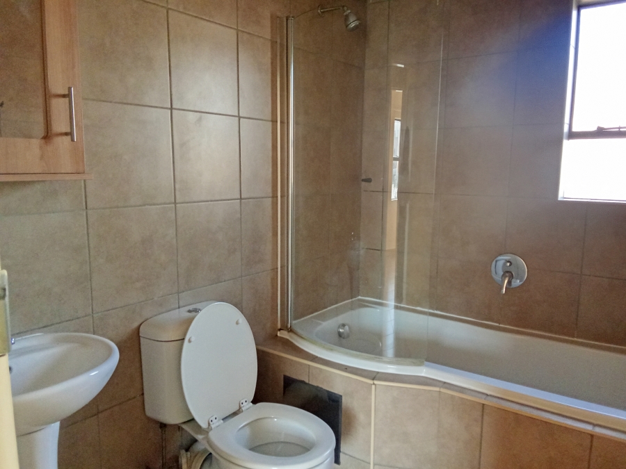 2 Bedroom Property for Sale in Kibler Park Gauteng