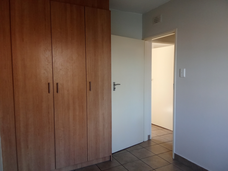 2 Bedroom Property for Sale in Kibler Park Gauteng