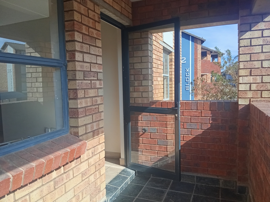 2 Bedroom Property for Sale in Kibler Park Gauteng