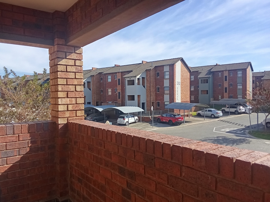 2 Bedroom Property for Sale in Kibler Park Gauteng
