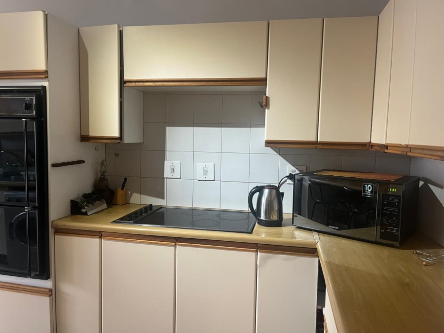 3 Bedroom Property for Sale in Buccleuch Gauteng