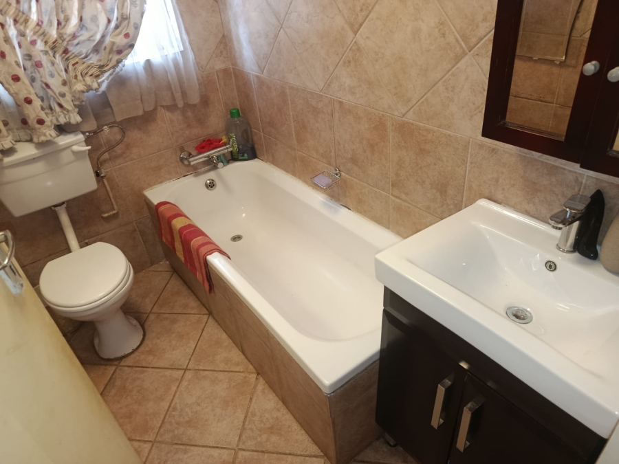 3 Bedroom Property for Sale in Danville Gauteng