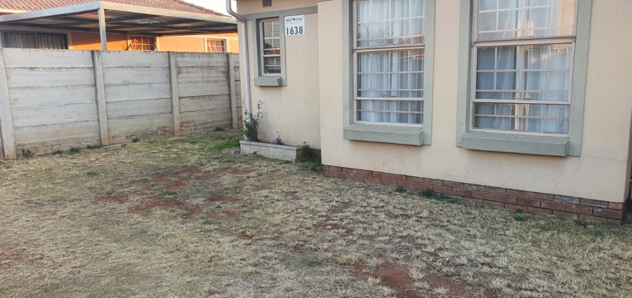 2 Bedroom Property for Sale in Andeon AH Gauteng