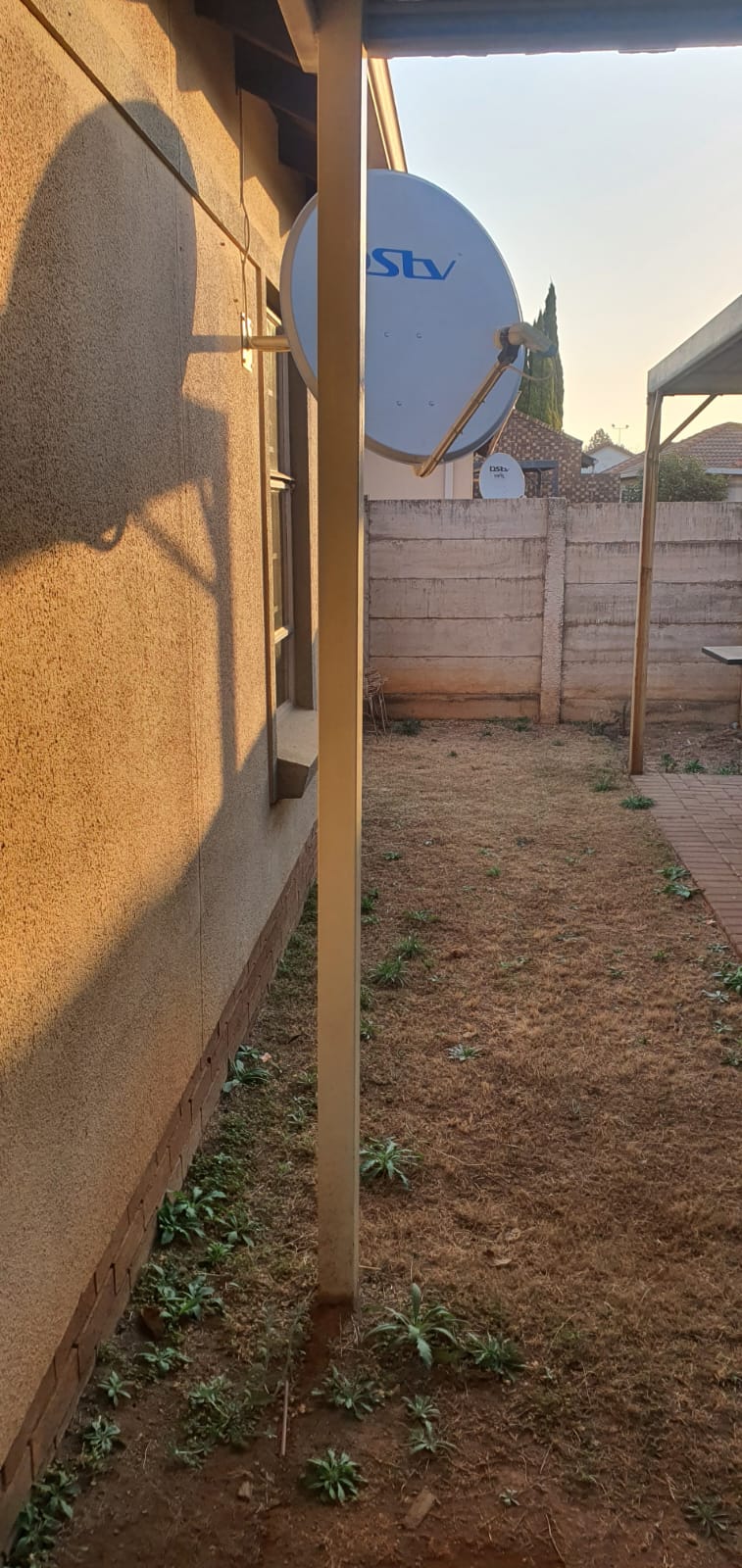 2 Bedroom Property for Sale in Andeon AH Gauteng