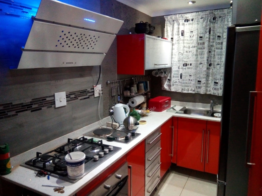 1 Bedroom Property for Sale in Valtaki Gauteng