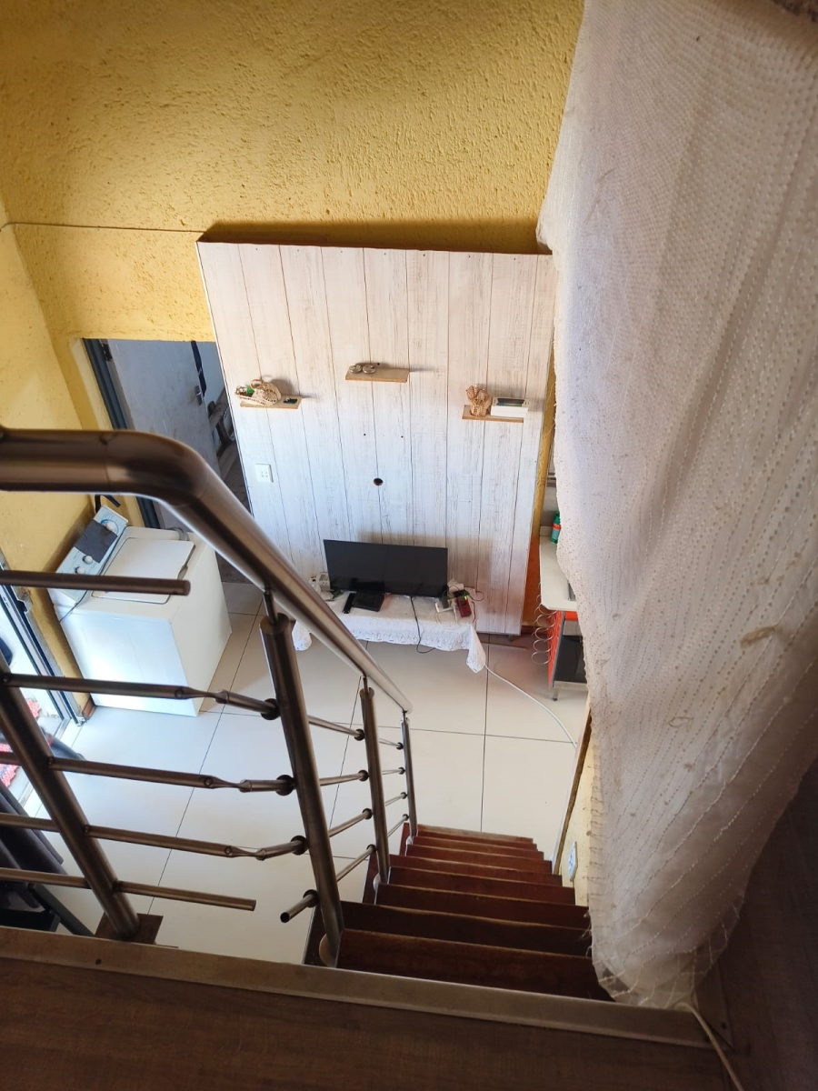 1 Bedroom Property for Sale in Valtaki Gauteng