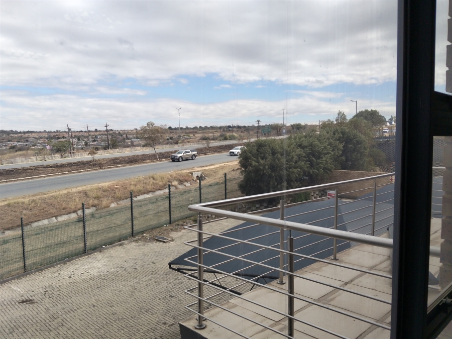 To Let Commercial Property for Rent in Cosmo Business Park Gauteng
