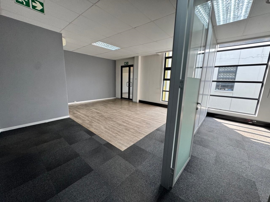 To Let Commercial Property for Rent in Gallagher Estate Gauteng