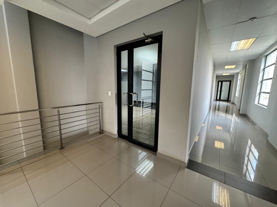 To Let Commercial Property for Rent in Gallagher Estate Gauteng