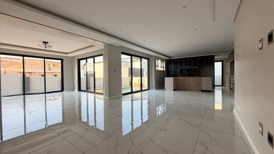 4 Bedroom Property for Sale in Fountainbrook Estate Gauteng