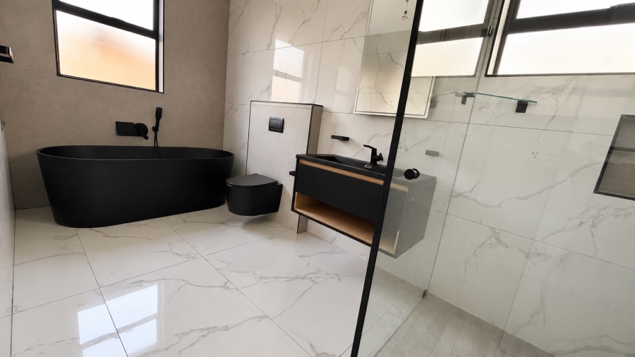 4 Bedroom Property for Sale in Fountainbrook Estate Gauteng