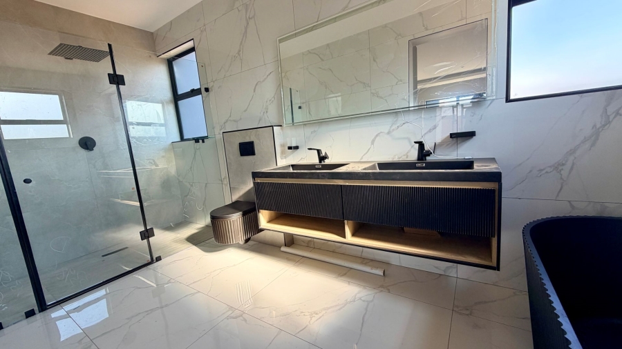 4 Bedroom Property for Sale in Fountainbrook Estate Gauteng
