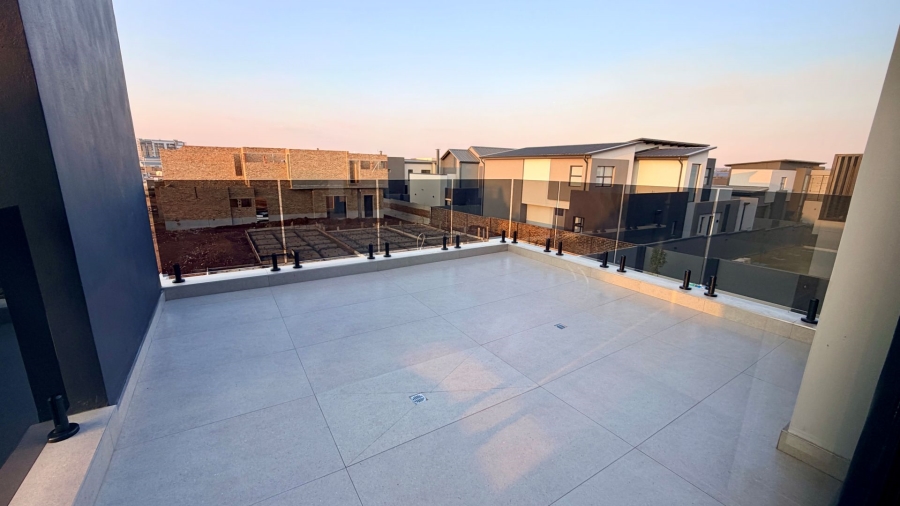 4 Bedroom Property for Sale in Fountainbrook Estate Gauteng