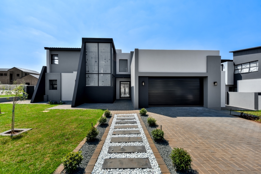 4 Bedroom Property for Sale in Fountainbrook Estate Gauteng