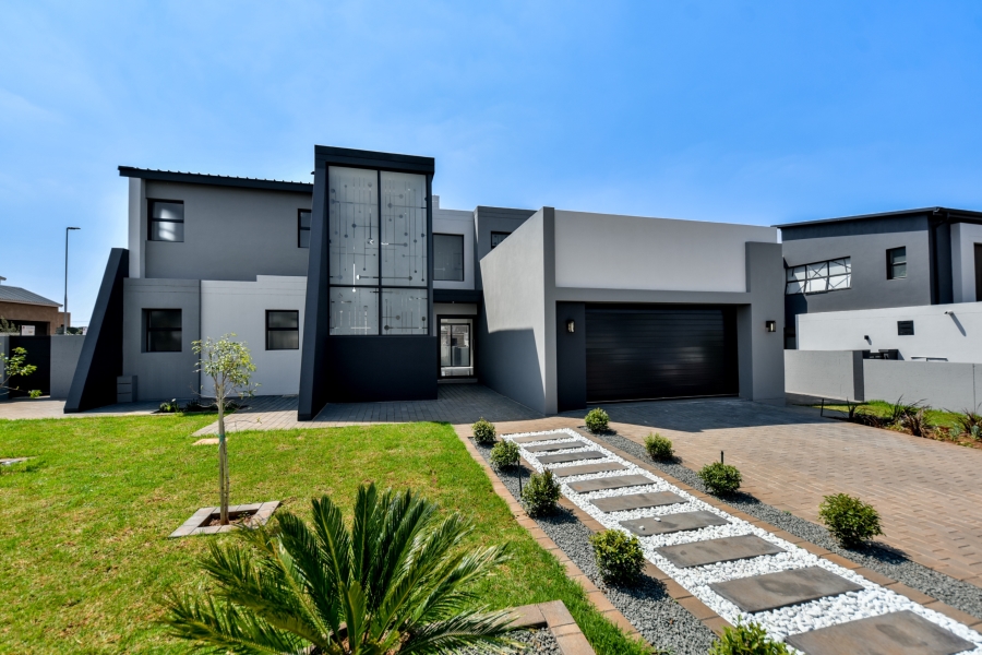4 Bedroom Property for Sale in Fountainbrook Estate Gauteng