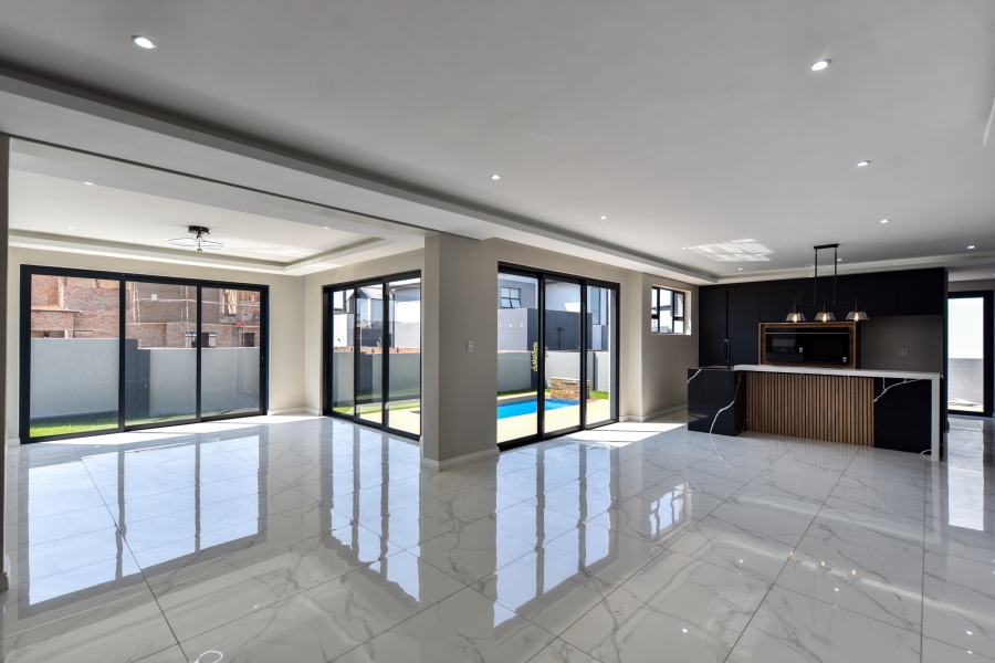 4 Bedroom Property for Sale in Fountainbrook Estate Gauteng
