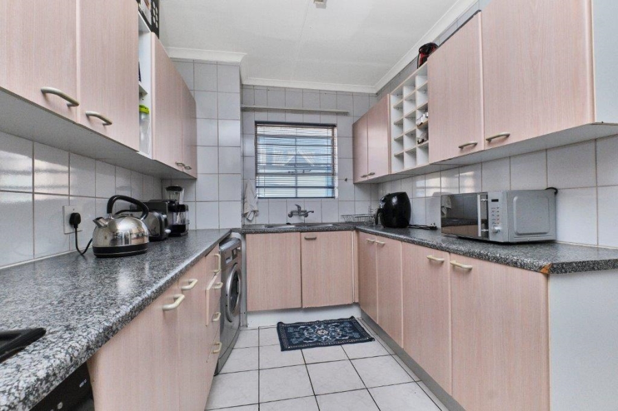2 Bedroom Property for Sale in Ferndale Gauteng