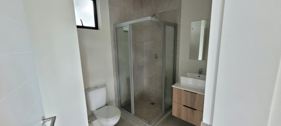 To Let 2 Bedroom Property for Rent in Glen Austin Gauteng