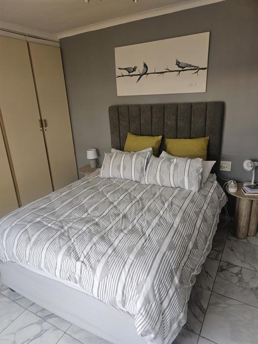 To Let 1 Bedroom Property for Rent in Paulshof Gauteng