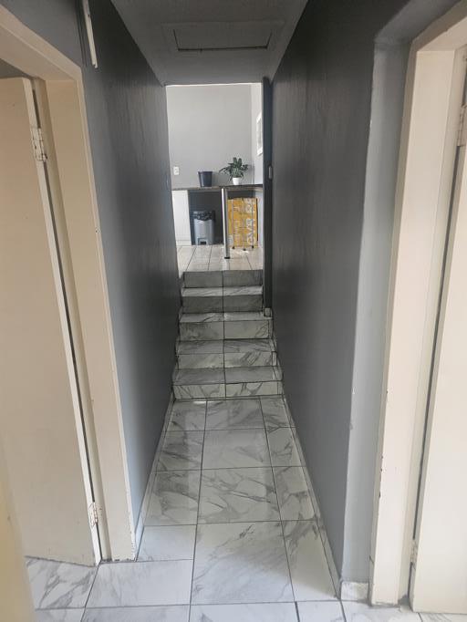 To Let 1 Bedroom Property for Rent in Paulshof Gauteng