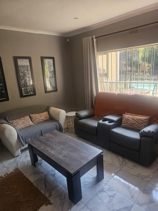 To Let 1 Bedroom Property for Rent in Paulshof Gauteng