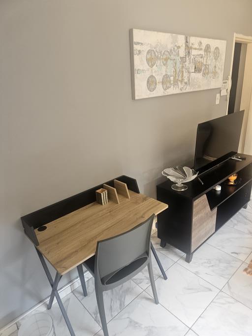 To Let 1 Bedroom Property for Rent in Paulshof Gauteng