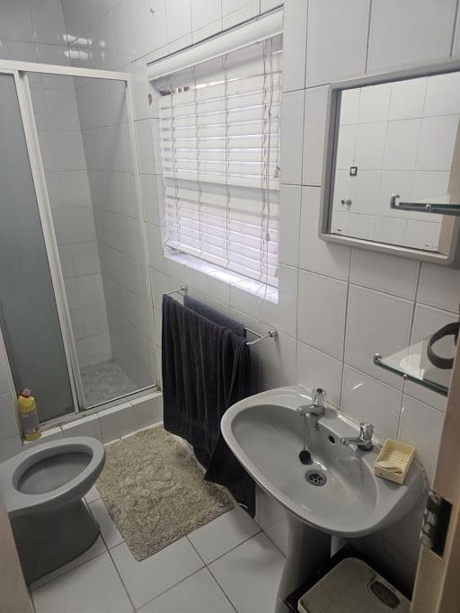 To Let 1 Bedroom Property for Rent in Paulshof Gauteng