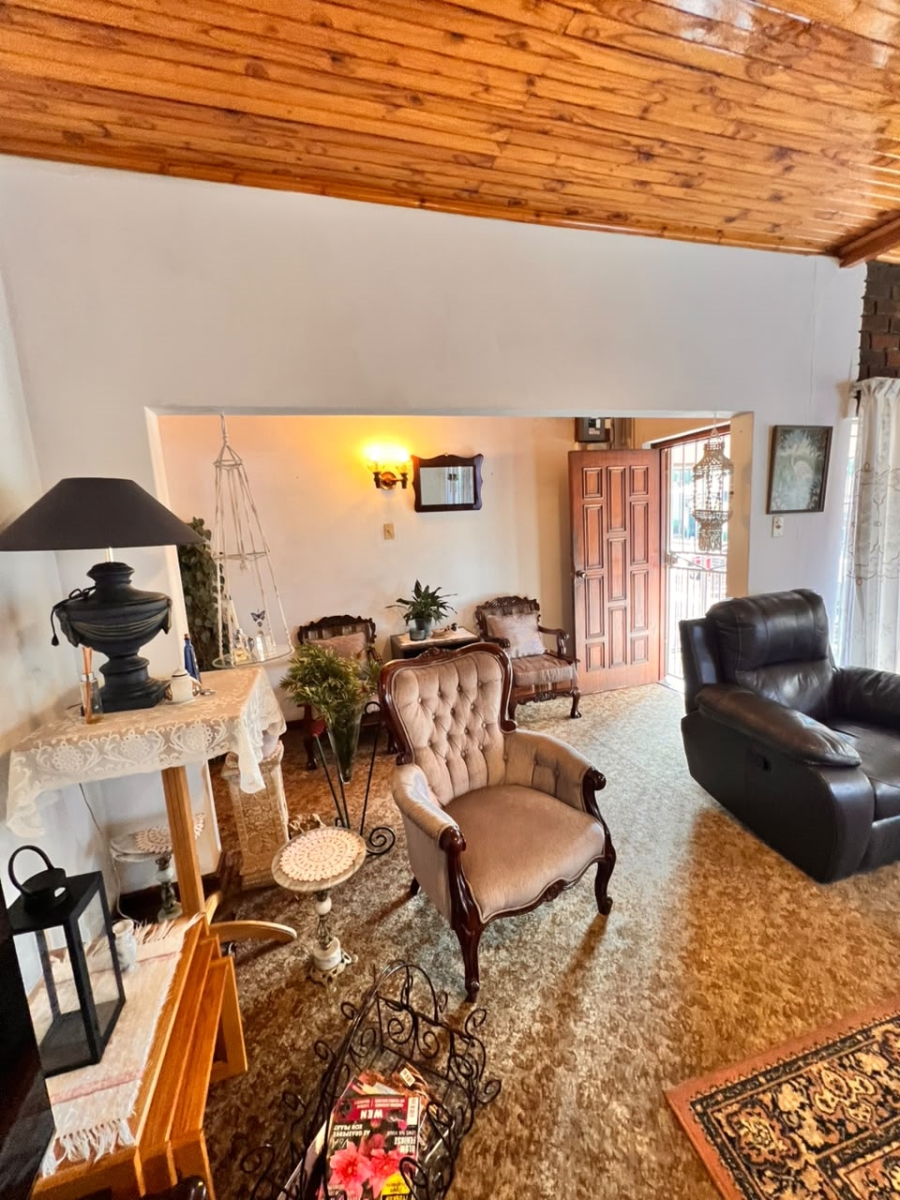 3 Bedroom Property for Sale in Westdene Gauteng