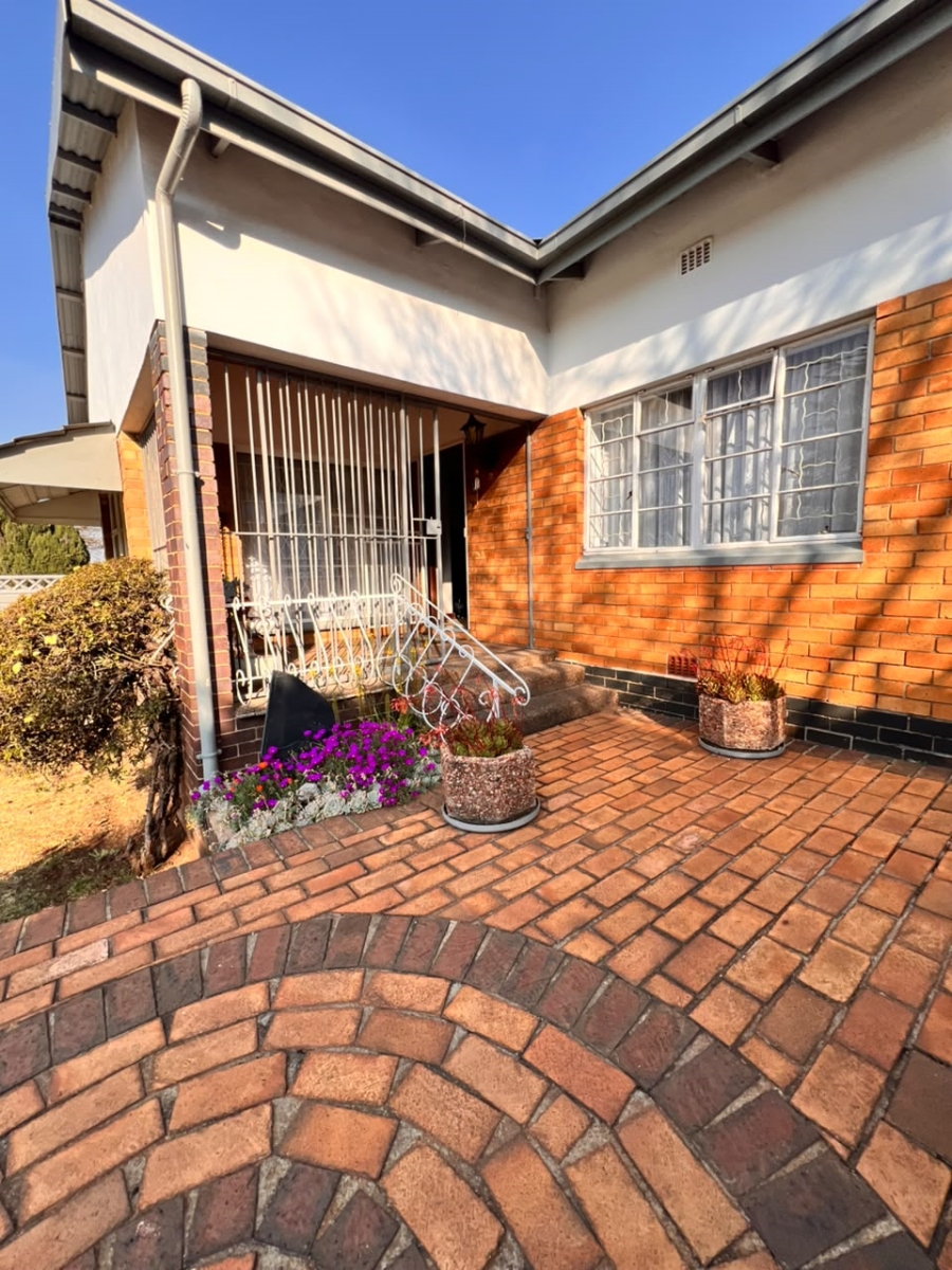 3 Bedroom Property for Sale in Westdene Gauteng
