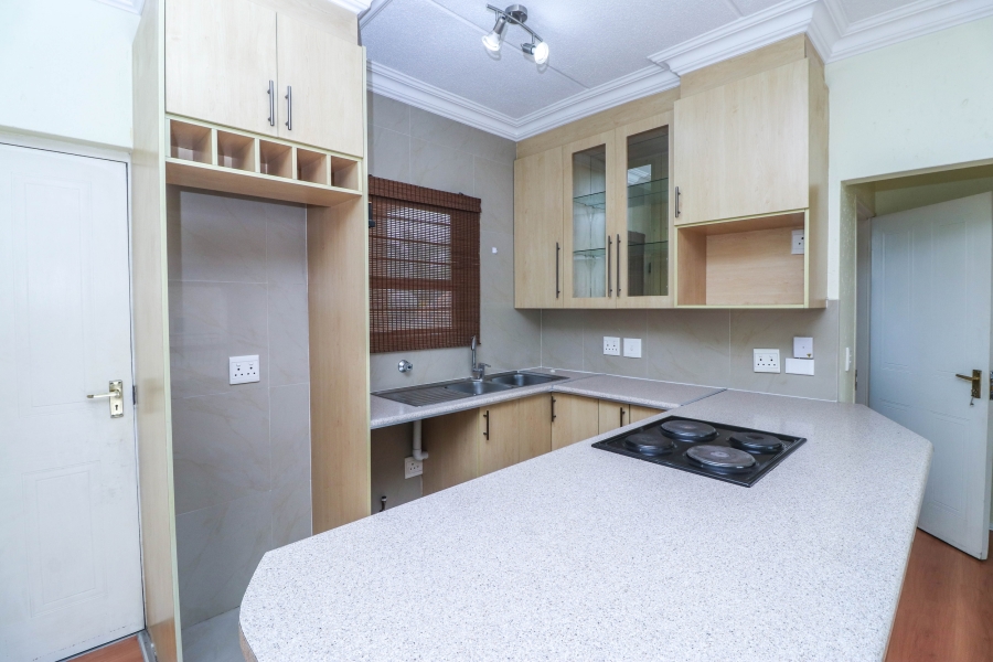 To Let 1 Bedroom Property for Rent in Paulshof Gauteng