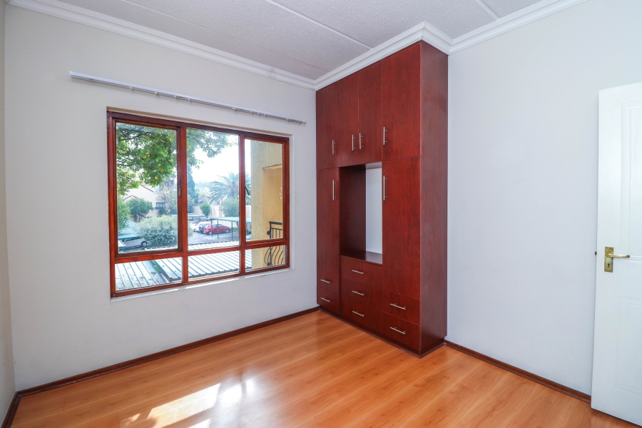 To Let 1 Bedroom Property for Rent in Paulshof Gauteng