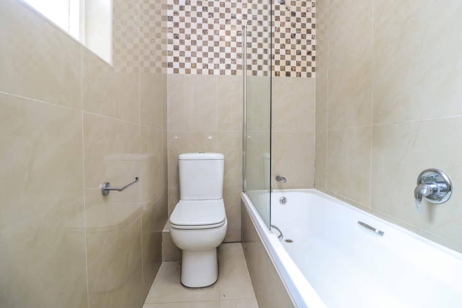 To Let 1 Bedroom Property for Rent in Paulshof Gauteng