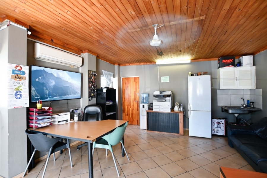 Commercial Property for Sale in Sinoville Gauteng