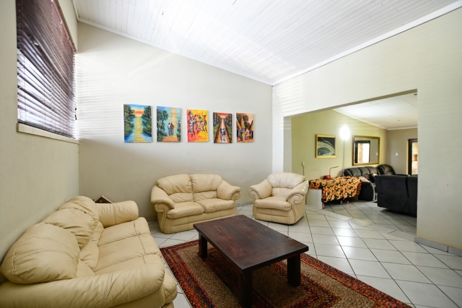 Commercial Property for Sale in Sinoville Gauteng