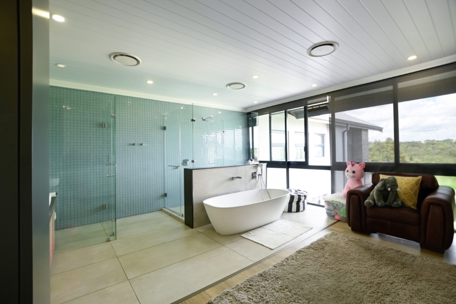 5 Bedroom Property for Sale in Sable Hills Gauteng