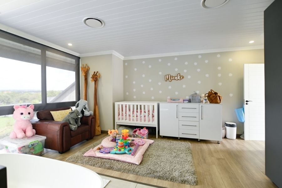 5 Bedroom Property for Sale in Sable Hills Gauteng