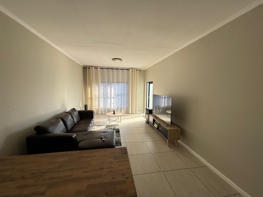 2 Bedroom Property for Sale in Greenstone Hill Gauteng