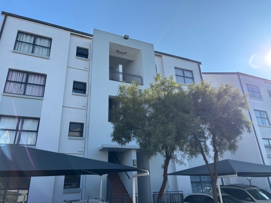 2 Bedroom Property for Sale in Greenstone Hill Gauteng