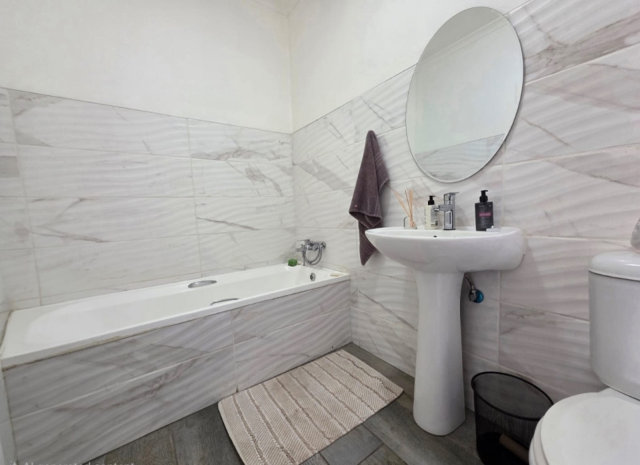 To Let 2 Bedroom Property for Rent in Dainfern Gauteng