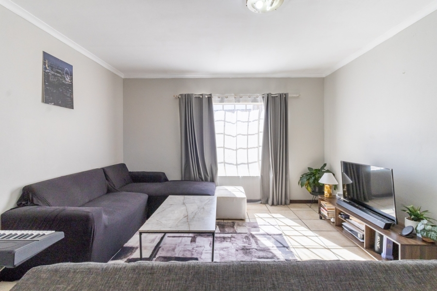 2 Bedroom Property for Sale in Northgate Gauteng