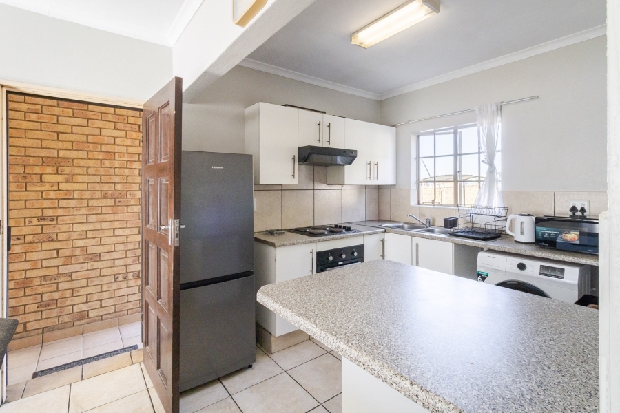 2 Bedroom Property for Sale in Northgate Gauteng