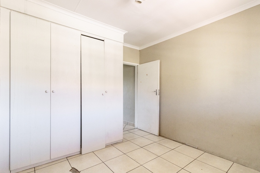 To Let 2 Bedroom Property for Rent in North Riding Gauteng